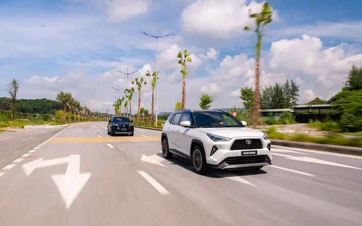 Thoông Số Và Trang Bị Xe Toyota Yaris Thoông Số Và Trang Bị Xe Toyota Yaris