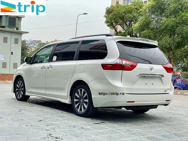 Thue Xe 7 Cho Toyota Sienna Thue Xe 7 Cho Toyota Sienna