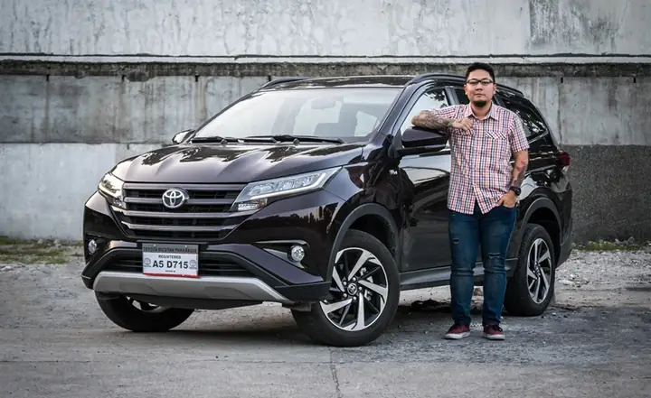 Thuê Xe Tự Lái Toyota Rush Thuê Xe Tự Lái Toyota Rush