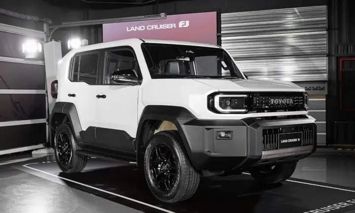 Tiểu Luận Hành Vi Tiêu Dùng Của Toyota