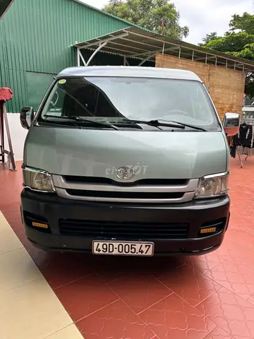 Tim Mua Toyota Hiace Tại Đà Lạt