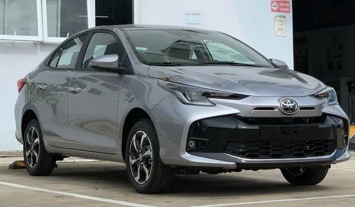 Tin Về Xe 4 Chổ Toyota