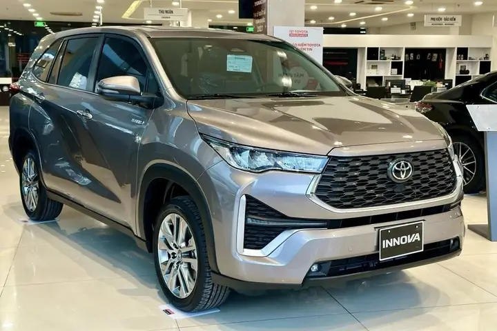 Toyota 1 52 Triệu Xe Hybrid