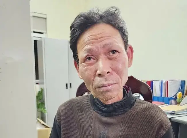 Toyota 11 Nguoi 4 Nguoi Chet Toyota 11 Nguoi 4 Nguoi Chet