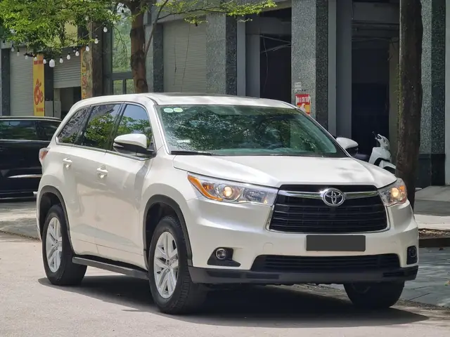 Toyota 7 Chỗ Nhập Khẩu Cũ