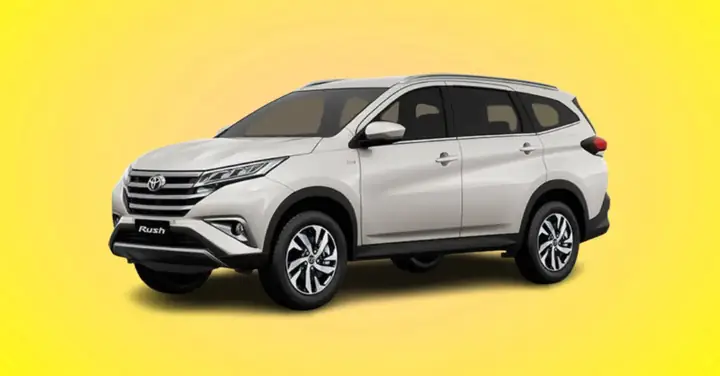 Toyota 7 Seater Cars In Pakistan