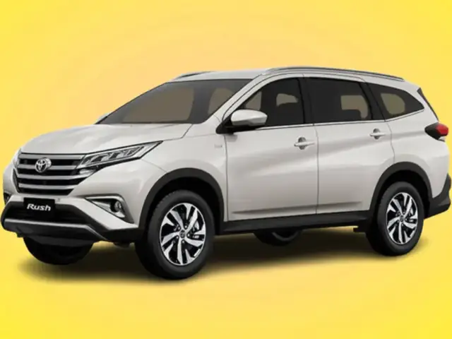 Toyota 7 Seater Cars In Pakistan