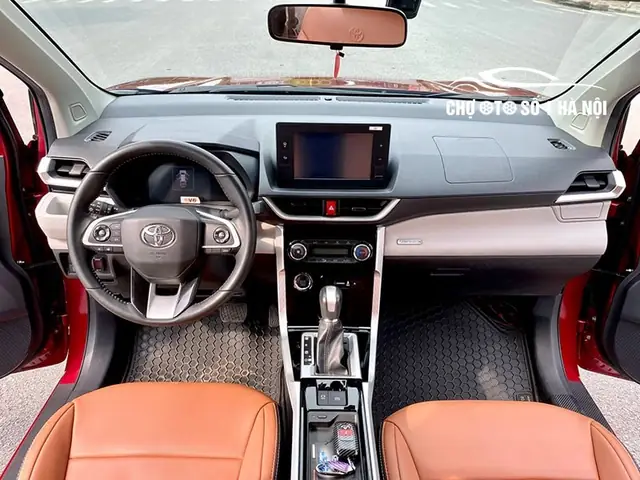 Toyota 9 Chỗ Cũ Biến D Toyota 9 Chỗ Cũ Biến D