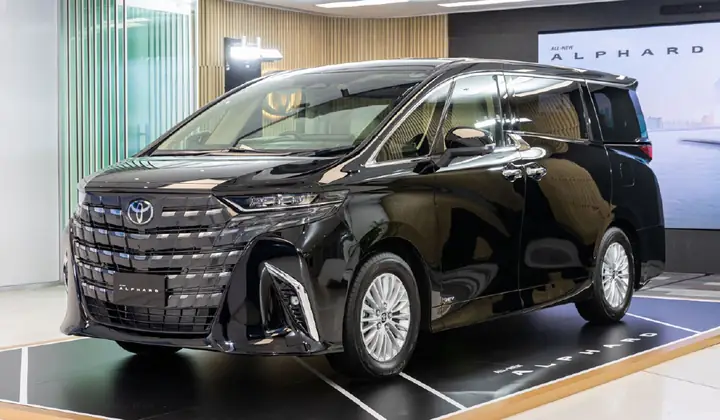 Toyota Alphard 2019 Gia Bao Nhieu