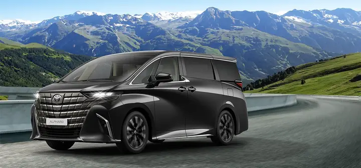 Toyota Alphard Trên Đường Việt Nam