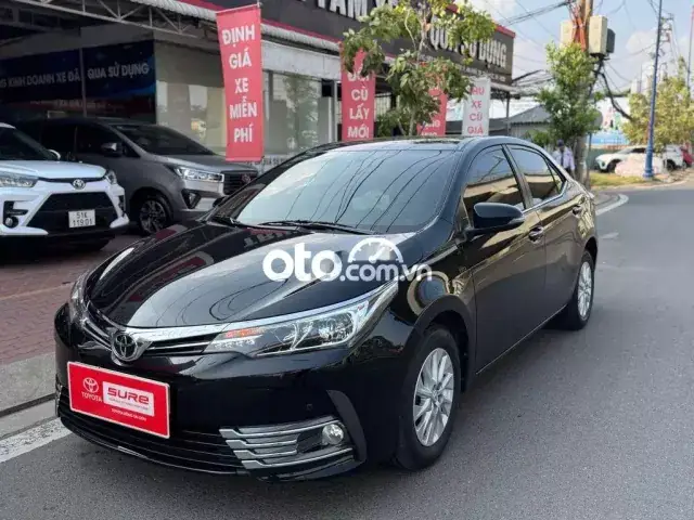 Toyota Altis 1.8 E Cvt 2018