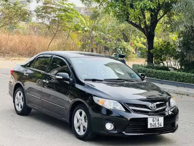 Toyota Altis 2.0 2013 Gia Bao Nhieu