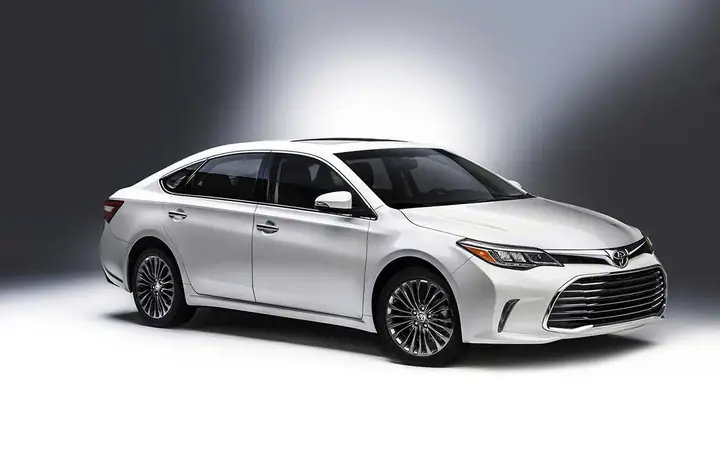 Toyota Avalon Hybrid Vs Lincoln Mkz Hybrid