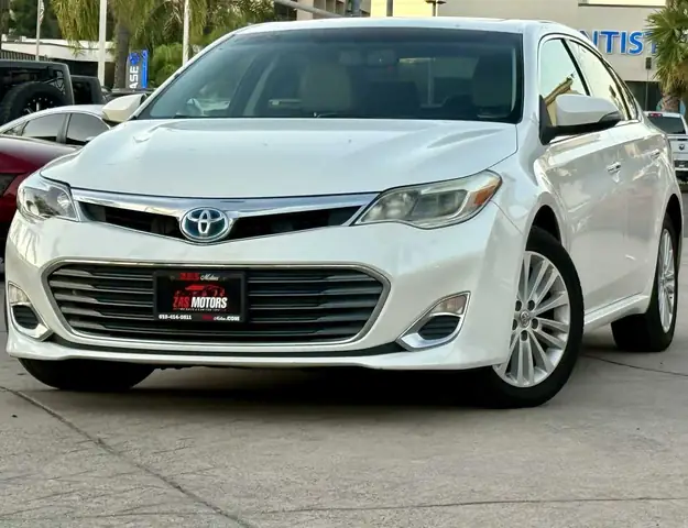 Toyota Avalon Hybrid Xle Premium 2013