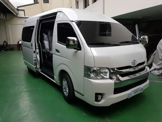 Toyota Bán Xe Hiace 16 Chỗ 2018