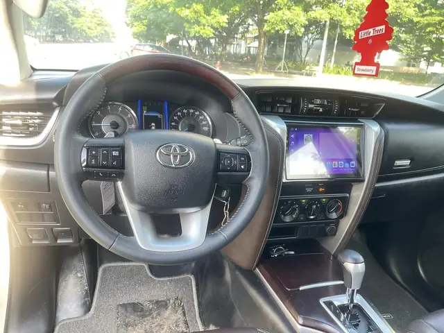 Toyota Bảng Giá Fortuner Số Tự Động Toyota Bảng Giá Fortuner Số Tự Động