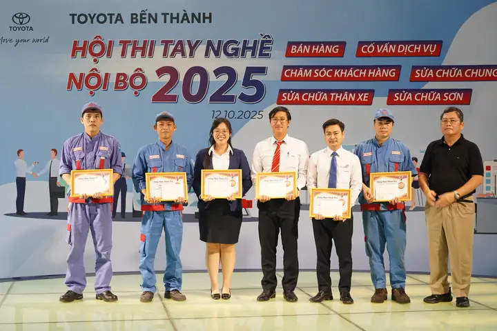 Toyota Bến Thành Tuyển Dụng Cố Vấn Dịch Vụ