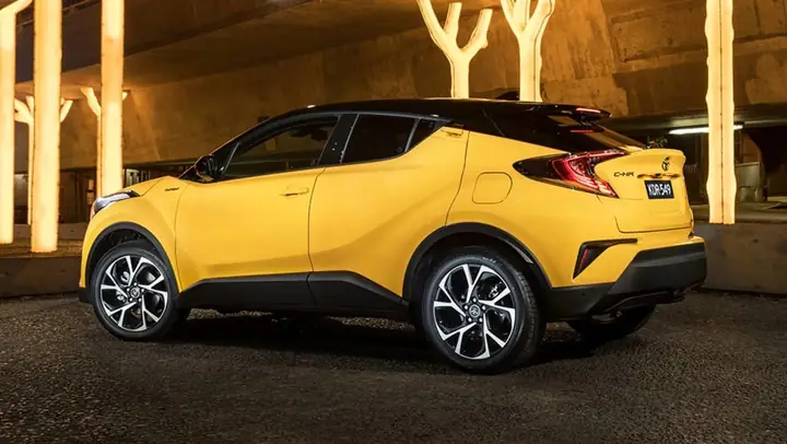 Toyota C Hr 2017 Gia Bao Nhieu
