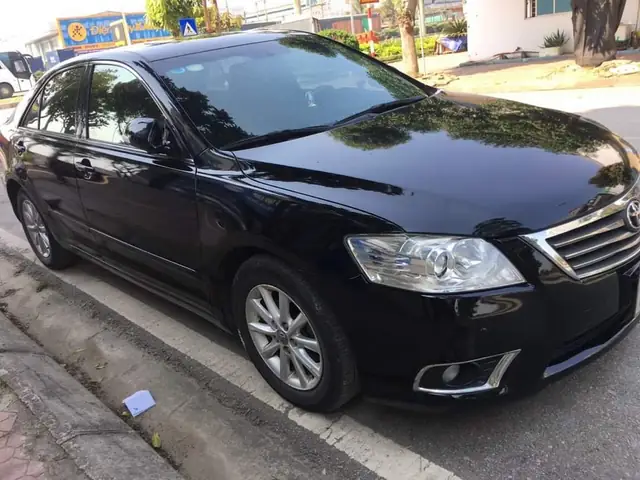Toyota Camry 2.0 Nhập Từ Đài Loan Toyota Camry 2.0 Nhập Từ Đài Loan
