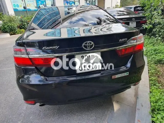 Toyota Camry 2.5 2017 Nhâp Khẩu