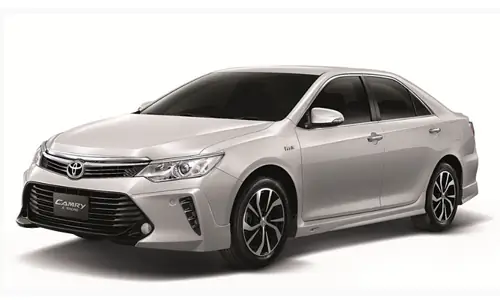 Toyota Camry 2016 E2.0 Màu Đỏ