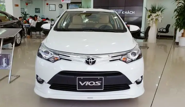 Toyota Camry 2018 Giảm Giá Ra Sao