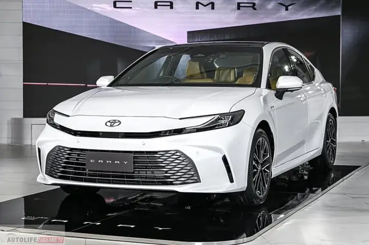 Toyota Camry 2019 Ra Mắt Tại Thái Lan