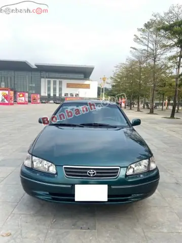 Toyota Camry 3.0 V6 2002 Gia Ban