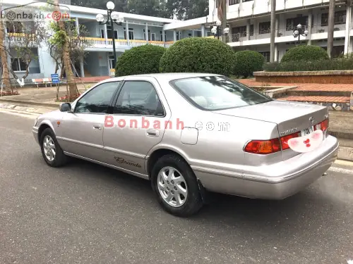 Toyota Camry Grande 3.0 V6 Năm 2002