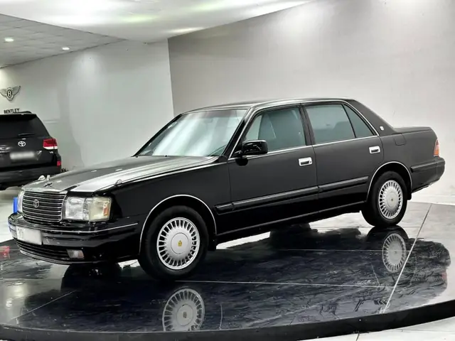 Toyota Camry Màu Trắng Sản Xuất Năm 1999