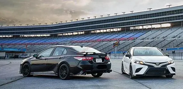 Toyota Camry Trd Sportivo Black 2019