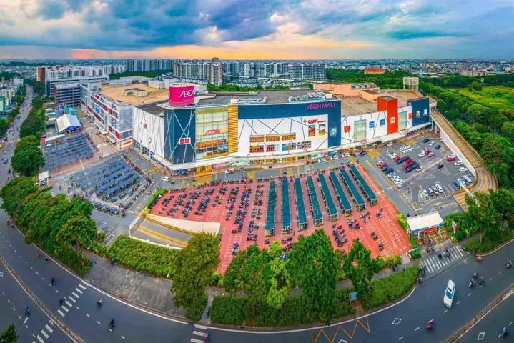 Toyota Car In Aeon Mall Tân Phú