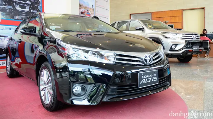 Toyota Corola 2016 Giá Bao Nhiêu