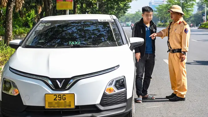 Toyota Corolla 2000 Đa Số Là Taxi Thải