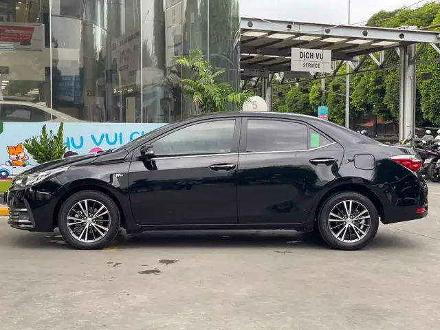 Toyota Corolla Altis 1.8g 2018 Đen