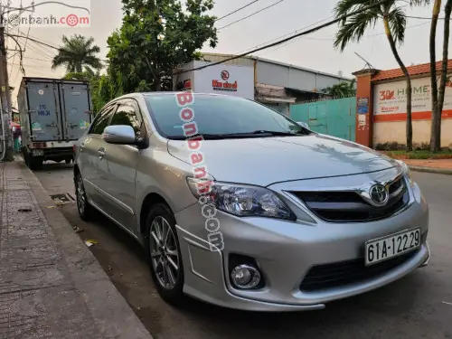 Toyota Corolla Altis 2.0 Rs 2013