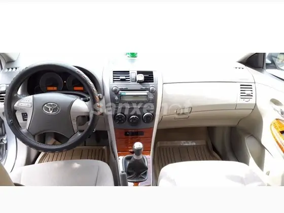Toyota Corolla Altis 2009 Nôi Thất