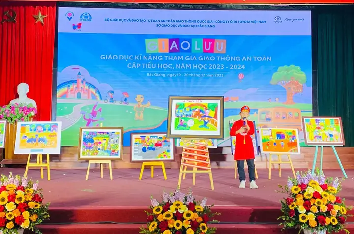 Toyota Cùng Em Học An Toàn Giao Thông Toyota Cùng Em Học An Toàn Giao Thông