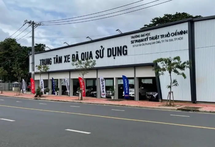 Toyota Đông Sài Gòn Chi Nhánh Quận 9