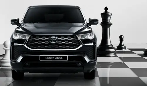 Toyota Innova 7 Chỗ Giá Bao Nhiêu
