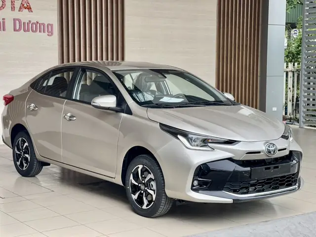 Toyota Vios Lăn Bánh Giá Bao Nhiêu